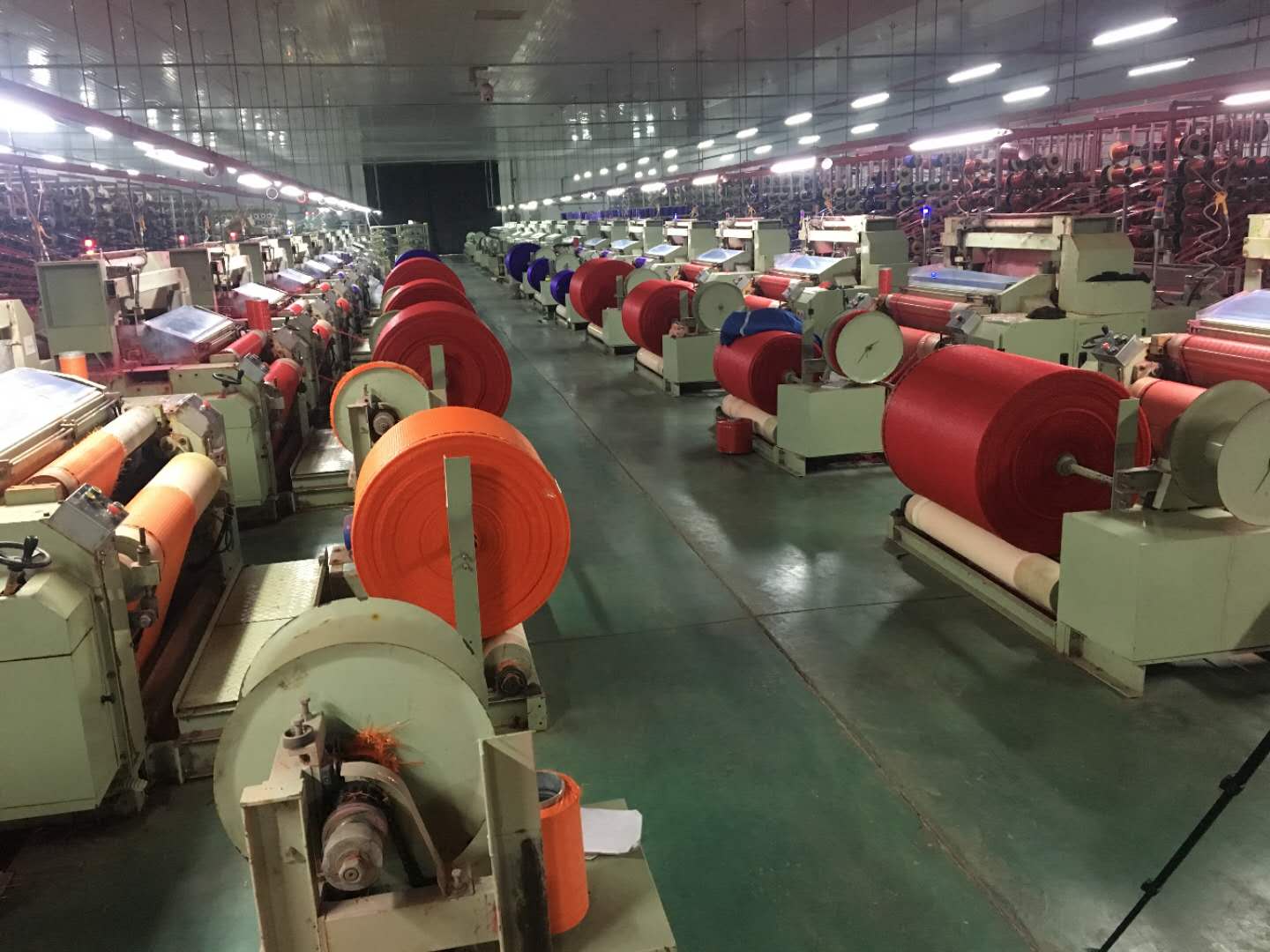 Плодова и зеленчукова машина за плетене на мрежи PP leno мрежа Fruit and vegetable PP leno mesh net bag weaving machine